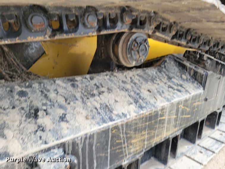 image for item DN3704 1999 Vermeer P185 Renegade cable plow