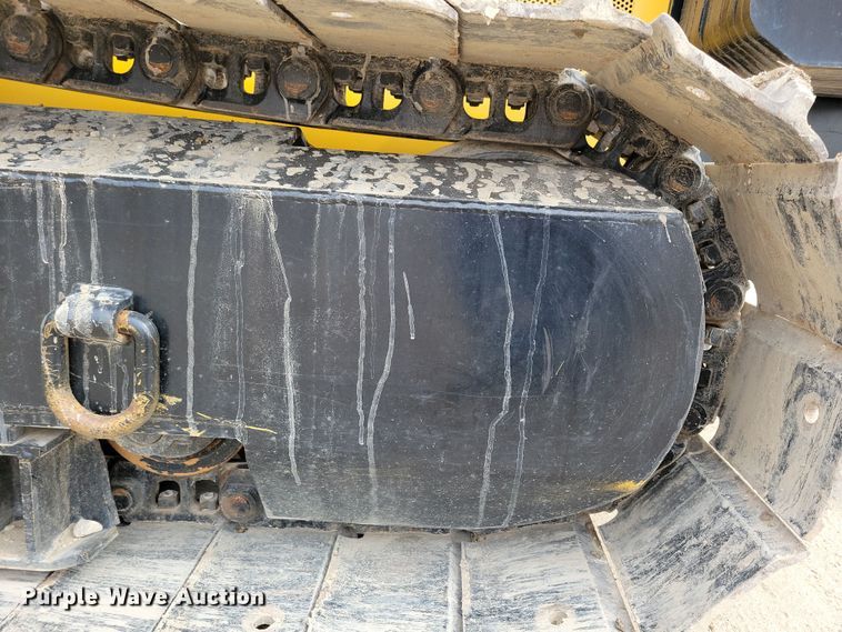 image for item DN3704 1999 Vermeer P185 Renegade cable plow