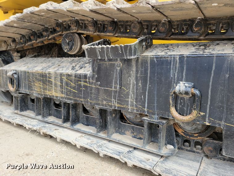 image for item DN3704 1999 Vermeer P185 Renegade cable plow