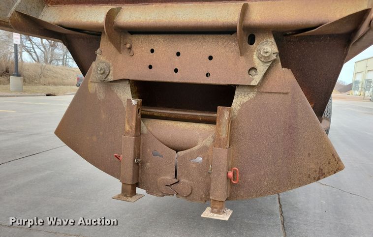 image for item DN3705 1992 Load King 2227 bottom dump trailer