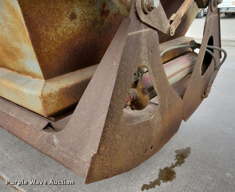 image for item DN3705 1992 Load King 2227 bottom dump trailer