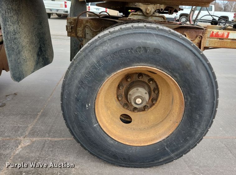 image for item DN3705 1992 Load King 2227 bottom dump trailer