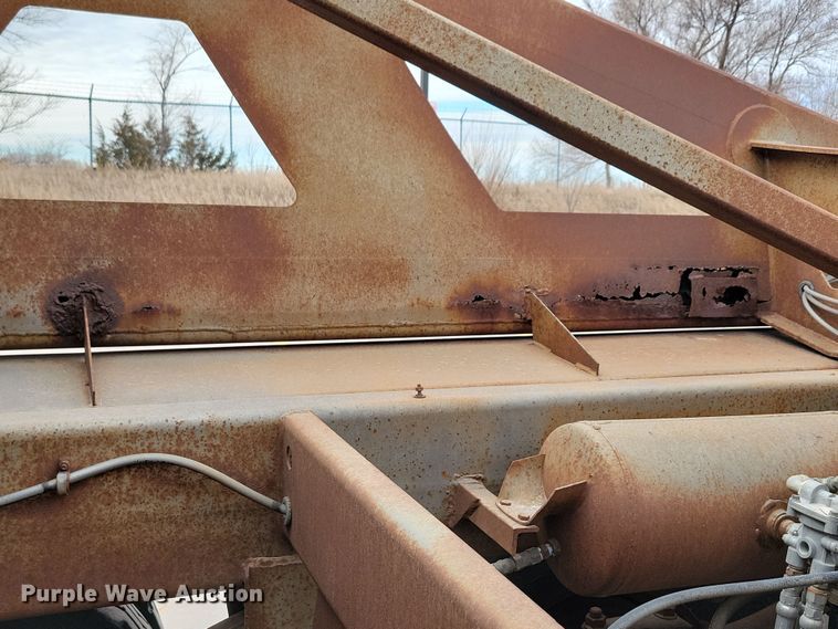 image for item DN3705 1992 Load King 2227 bottom dump trailer