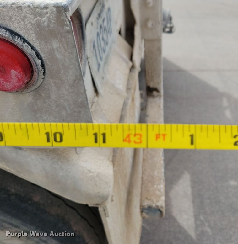 image for item DN3706 1988 Fruehauf pneumatic dry bulk trailer