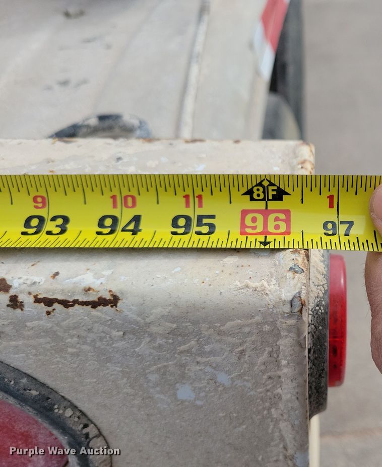 image for item DN3706 1988 Fruehauf pneumatic dry bulk trailer