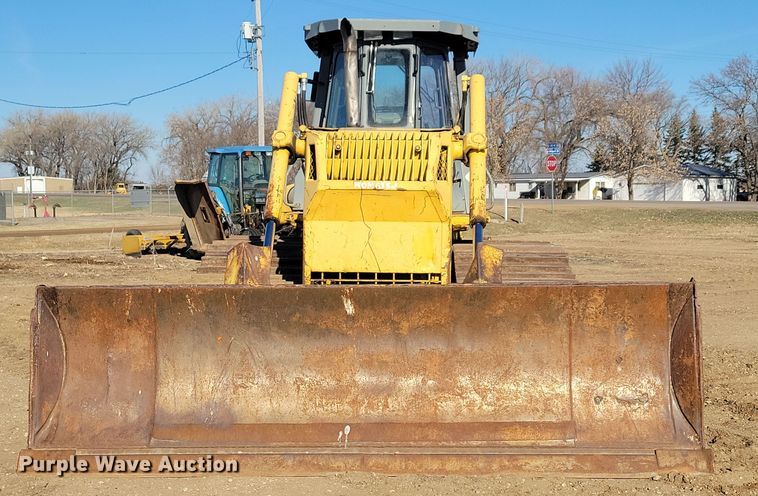 image for item DN3708 1993 Komatsu D65PX-12 dozer