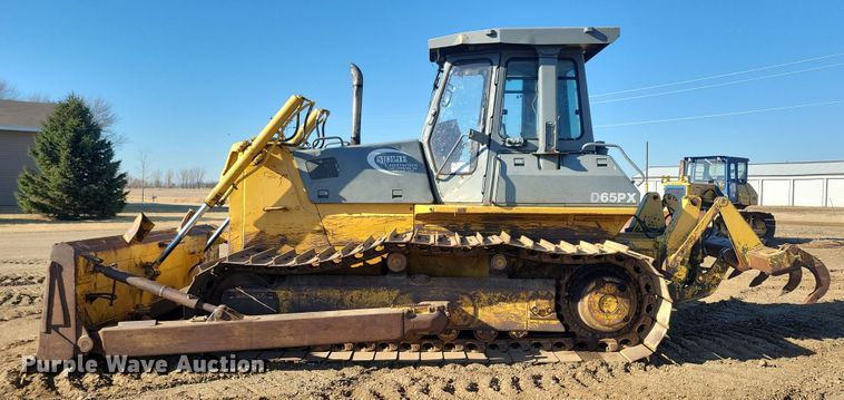 image for item DN3708 1993 Komatsu D65PX-12 dozer