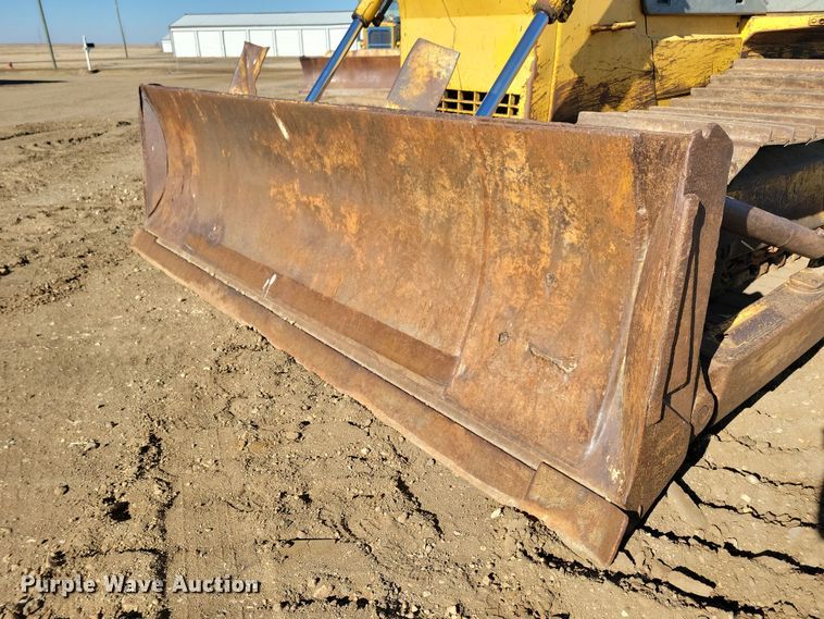 image for item DN3708 1993 Komatsu D65PX-12 dozer