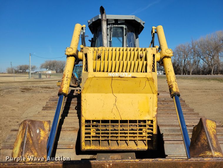 image for item DN3708 1993 Komatsu D65PX-12 dozer