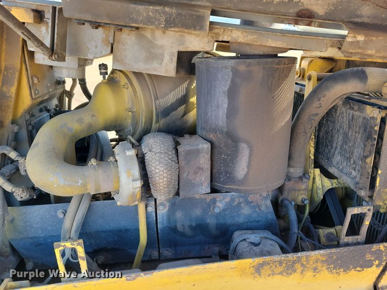 image for item DN3708 1993 Komatsu D65PX-12 dozer