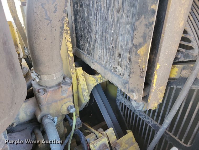 image for item DN3708 1993 Komatsu D65PX-12 dozer