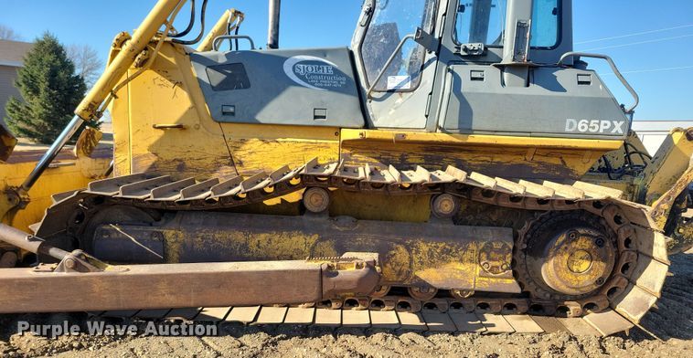 image for item DN3708 1993 Komatsu D65PX-12 dozer