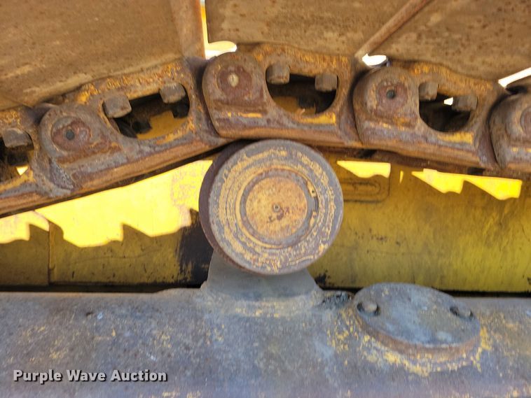 image for item DN3708 1993 Komatsu D65PX-12 dozer