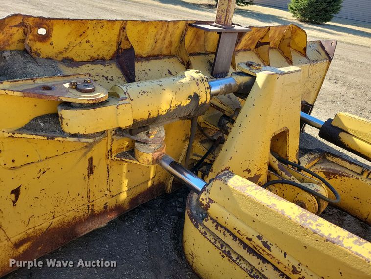 image for item DN3709 Komatsu D53P-18 dozer