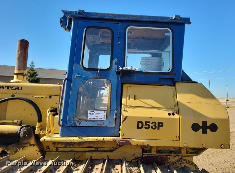 image for item DN3709 Komatsu D53P-18 dozer