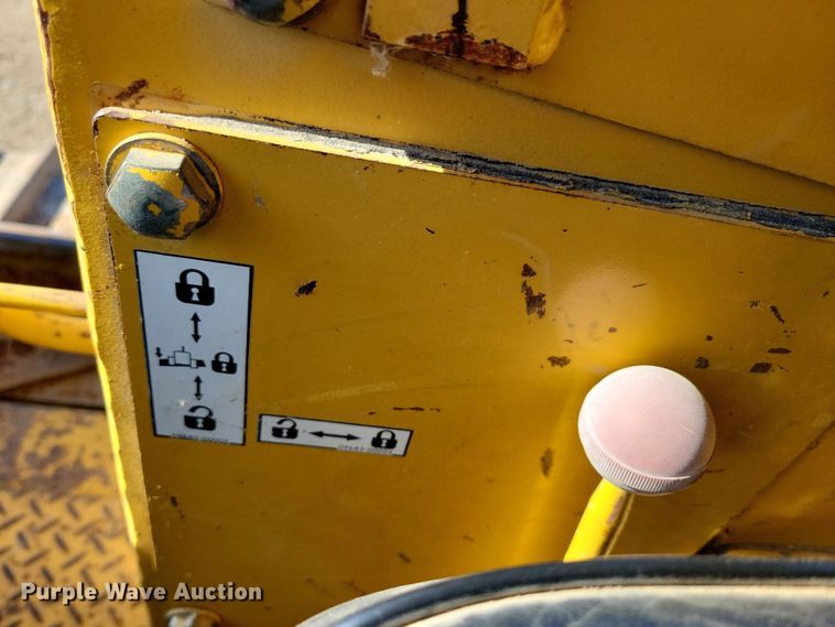 image for item DN3709 Komatsu D53P-18 dozer