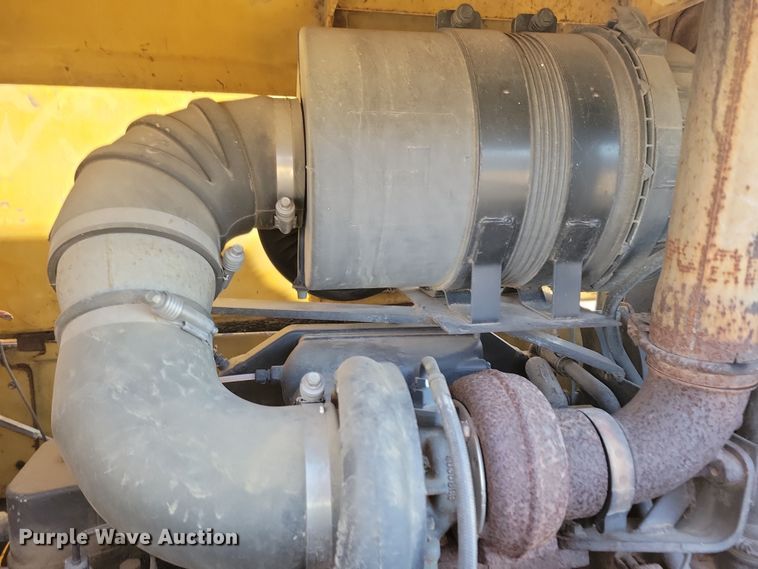 image for item DN3709 Komatsu D53P-18 dozer