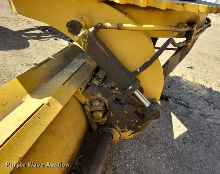 image for item DN3711 1979 Champion 740 rigid frame motor grader