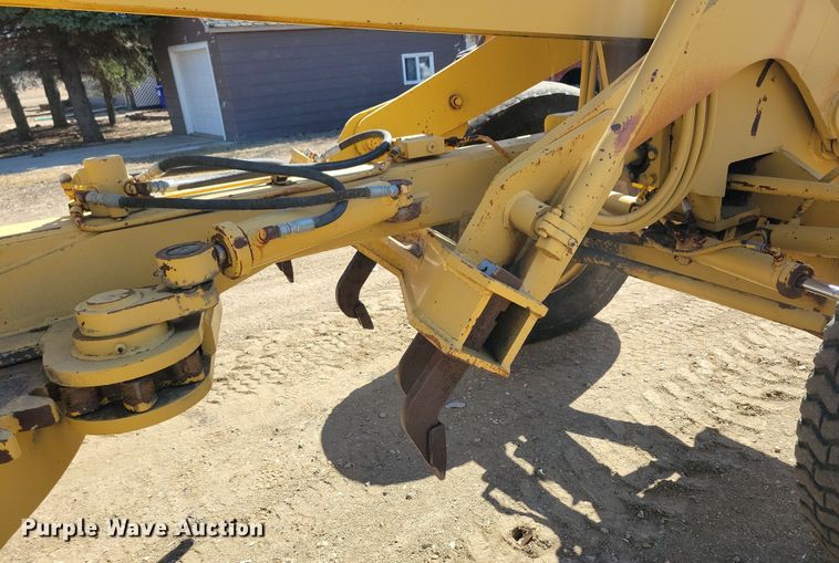 image for item DN3711 1979 Champion 740 rigid frame motor grader