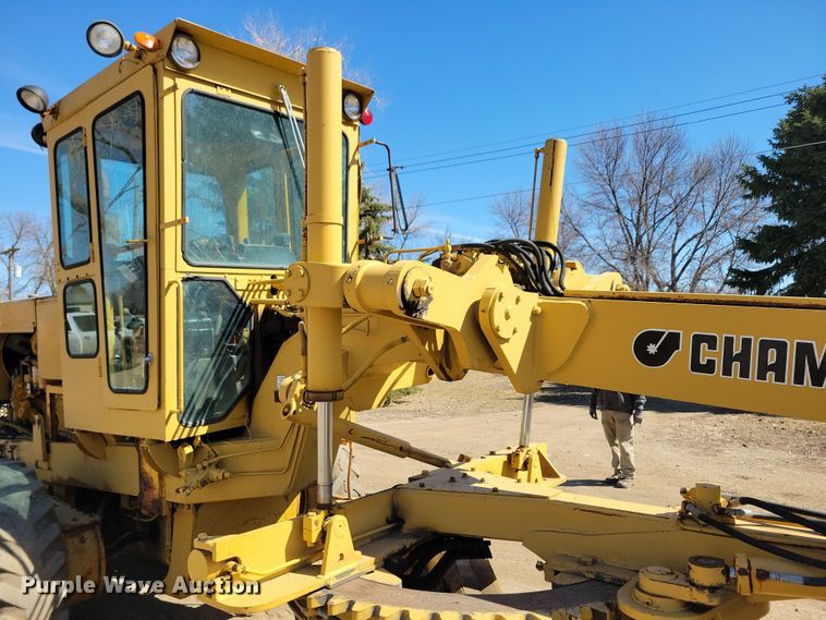 image for item DN3711 1979 Champion 740 rigid frame motor grader