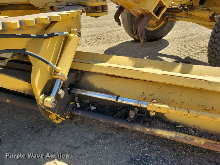 image for item DN3711 1979 Champion 740 rigid frame motor grader