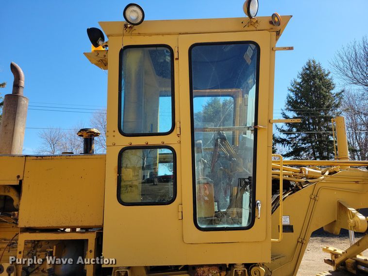 image for item DN3711 1979 Champion 740 rigid frame motor grader