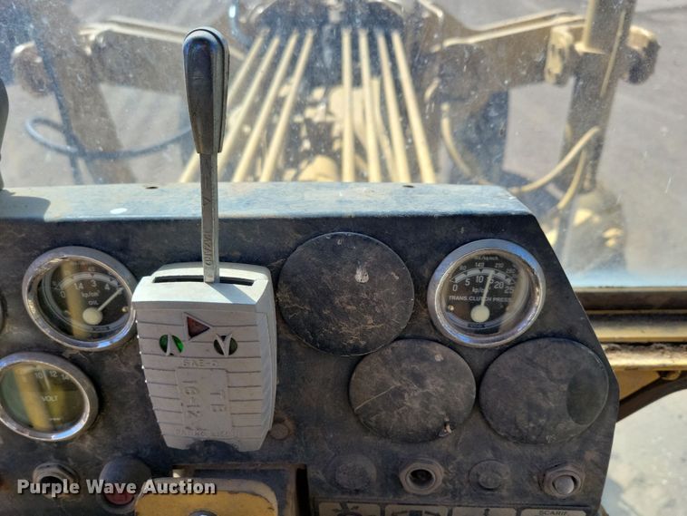 image for item DN3711 1979 Champion 740 rigid frame motor grader