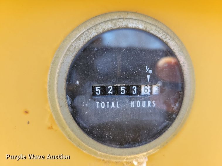 image for item DN3711 1979 Champion 740 rigid frame motor grader