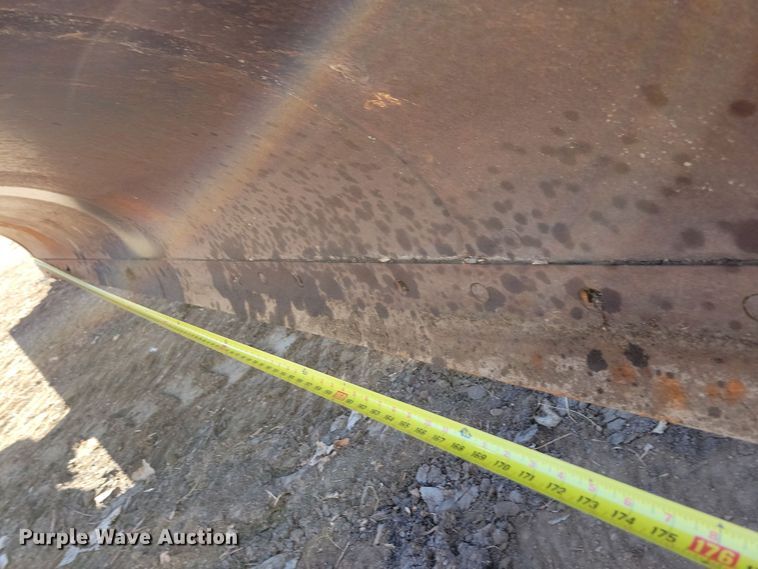 image for item DN3712 1984 Champion 740 rigid frame motor grader