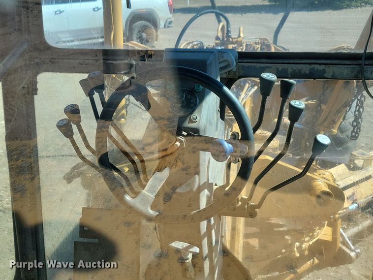 image for item DN3712 1984 Champion 740 rigid frame motor grader