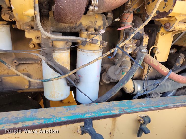 image for item DN3712 1984 Champion 740 rigid frame motor grader