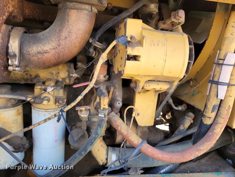 image for item DN3712 1984 Champion 740 rigid frame motor grader