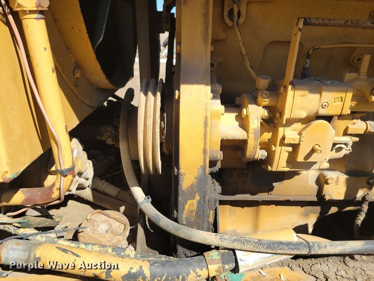 image for item DN3712 1984 Champion 740 rigid frame motor grader