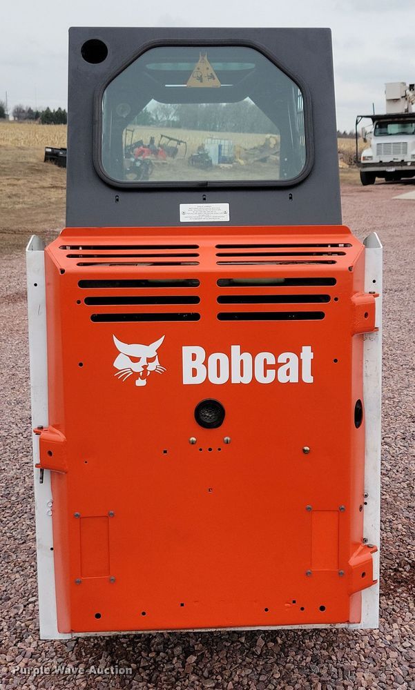 image for item DN3720 2008 Bobcat S70 skid steer loader