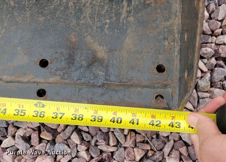 image for item DN3720 2008 Bobcat S70 skid steer loader