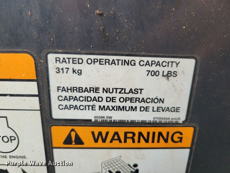 image for item DN3720 2008 Bobcat S70 skid steer loader