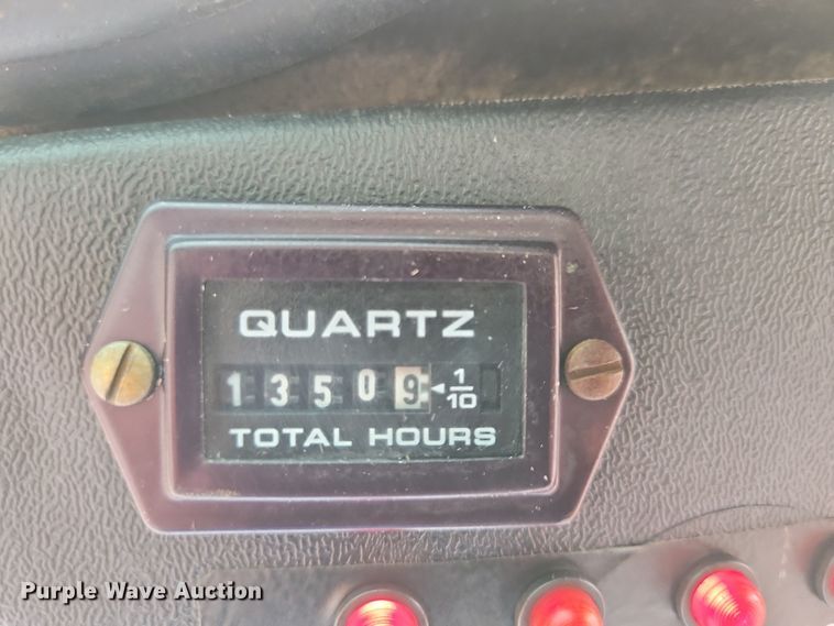 image for item DN3720 2008 Bobcat S70 skid steer loader