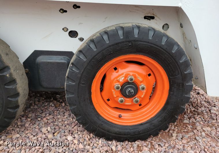 image for item DN3720 2008 Bobcat S70 skid steer loader