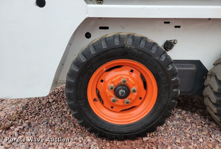 image for item DN3720 2008 Bobcat S70 skid steer loader