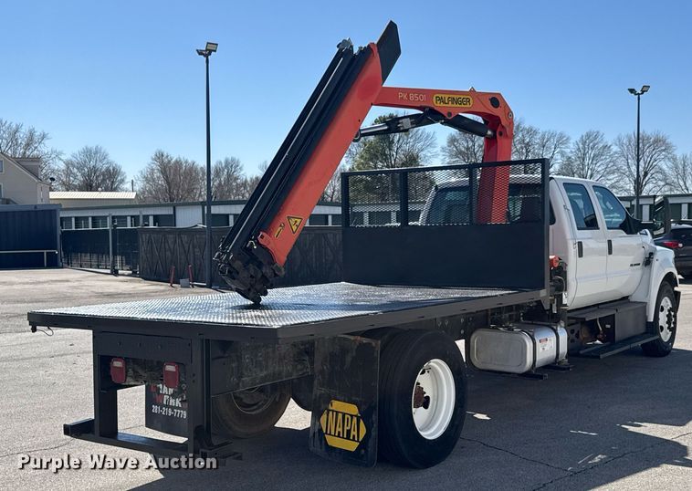 image for item DO0659 2016 Ford F650 Super Duty crew cab crane truck