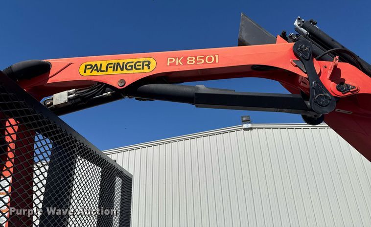 image for item DO0659 2016 Ford F650 Super Duty crew cab crane truck