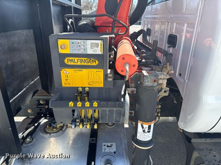 image for item DO0659 2016 Ford F650 Super Duty crew cab crane truck