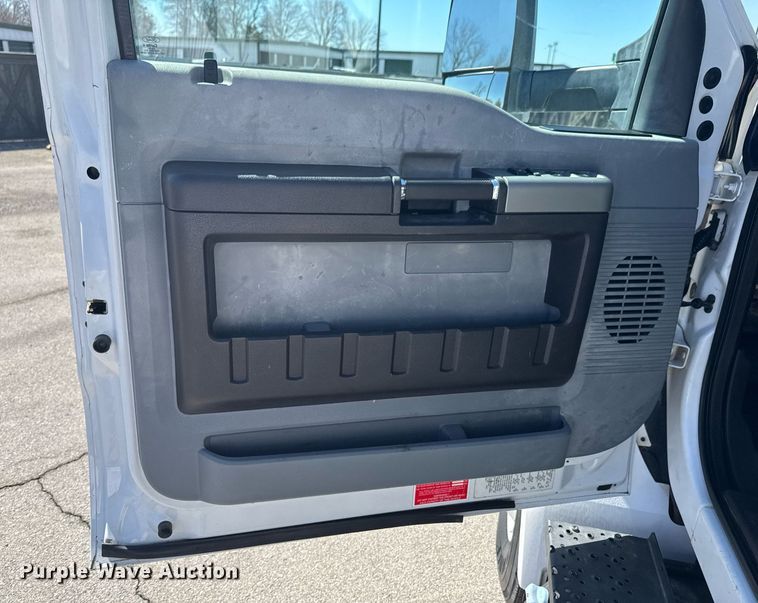 image for item DO0659 2016 Ford F650 Super Duty crew cab crane truck