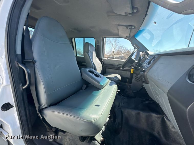 image for item DO0659 2016 Ford F650 Super Duty crew cab crane truck