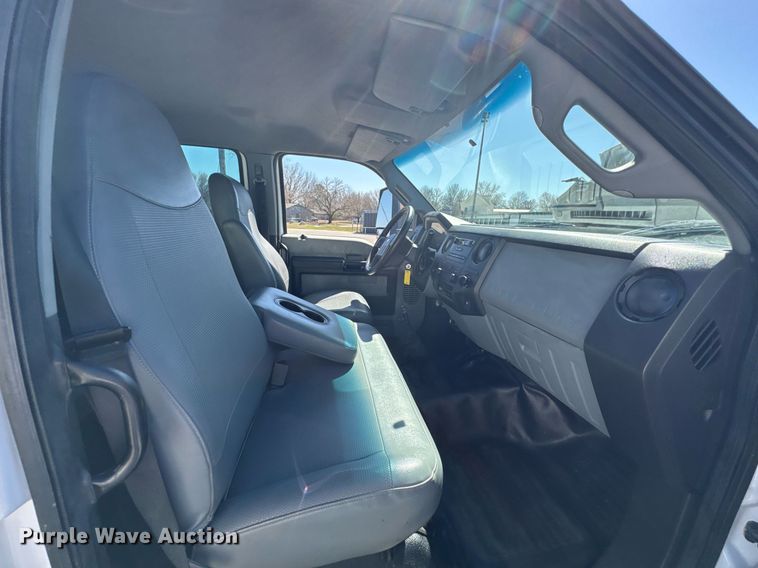 image for item DO0659 2016 Ford F650 Super Duty crew cab crane truck