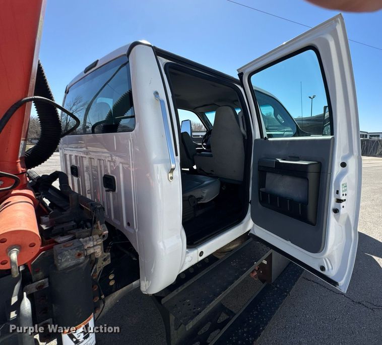 image for item DO0659 2016 Ford F650 Super Duty crew cab crane truck