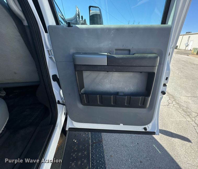 image for item DO0659 2016 Ford F650 Super Duty crew cab crane truck