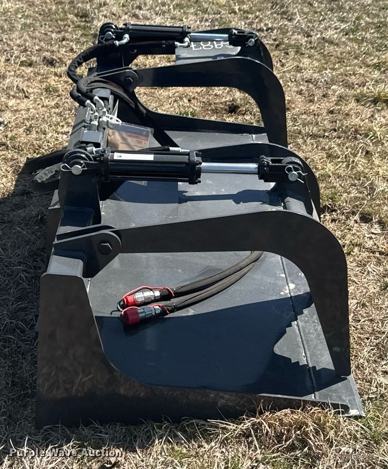 image for item DO0664 2023 Wolverine GB-11-72W skid steer grapple bucket