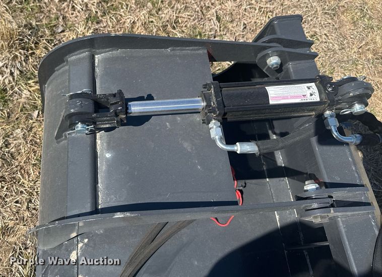 image for item DO0664 2023 Wolverine GB-11-72W skid steer grapple bucket