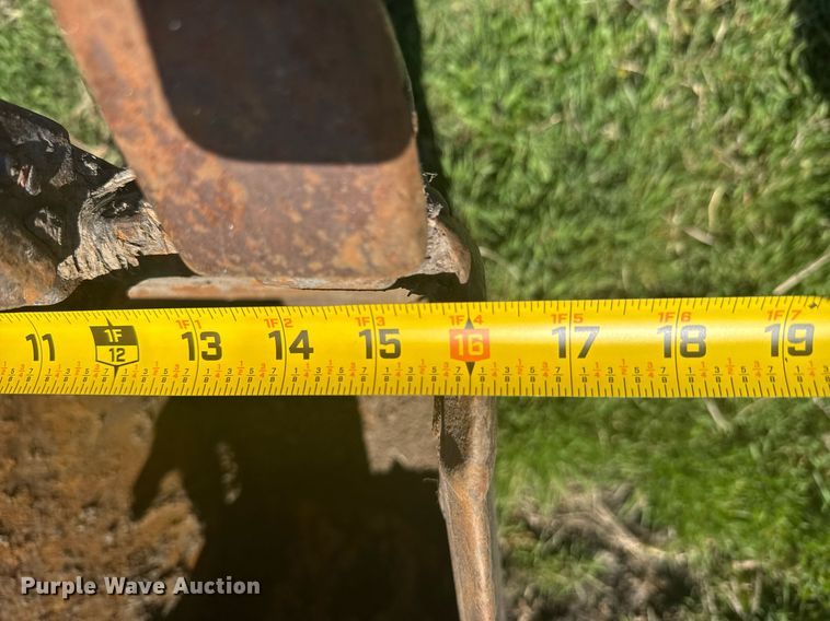 image for item DO0667 Bobcat 709 skid steer backhoe